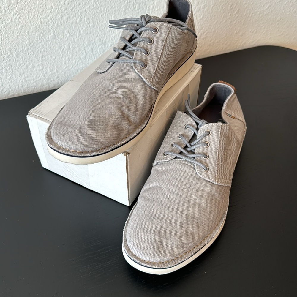 Tom’s Laced Loafer